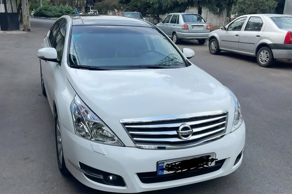 نیسان  تیانا (مونتاژ)