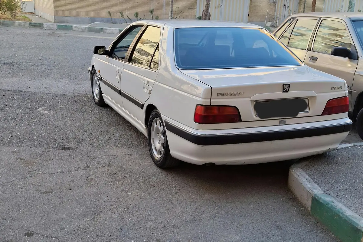 پژو،  پارس