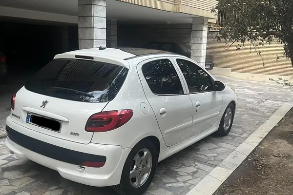 پژو  207