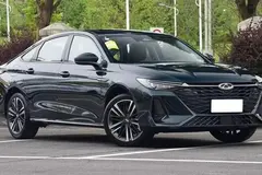 حواله فونیکس، آریزو 8 (Z8)