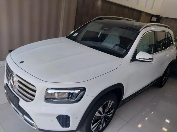 بنز، کلاس GLB