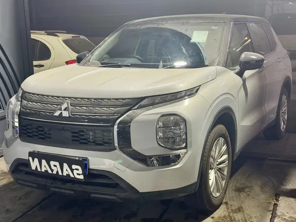 میتسوبیشی، اوتلندر