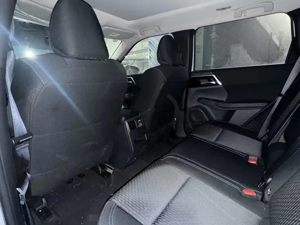 میتسوبیشی، اوتلندر