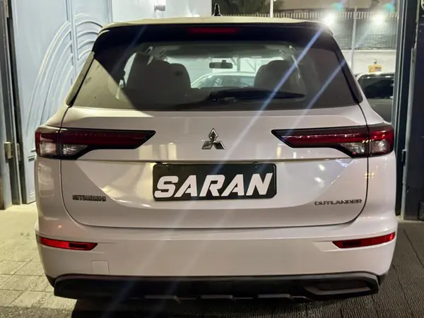 میتسوبیشی، اوتلندر