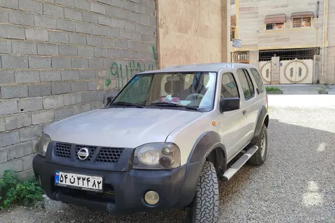 نیسان، رونیز
