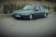 پژو، 405