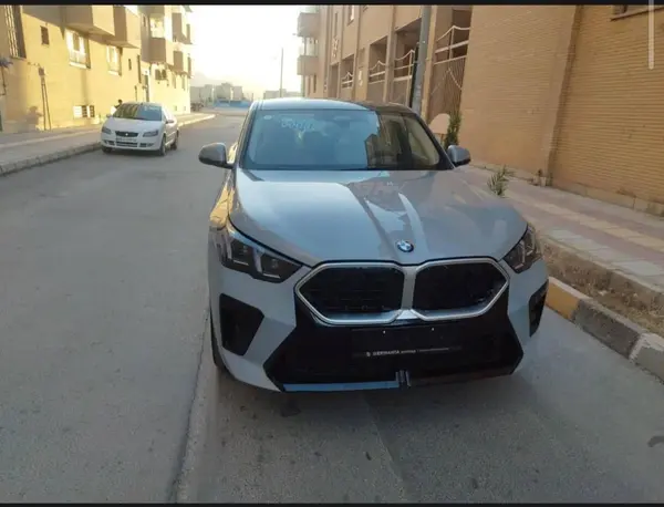 ب ام و  X2