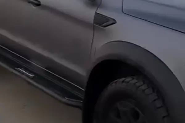 کی ام سی  T9