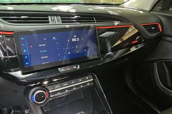 مارس  C300