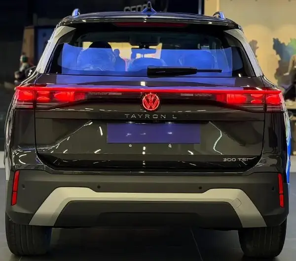 فولکس، تایرون L