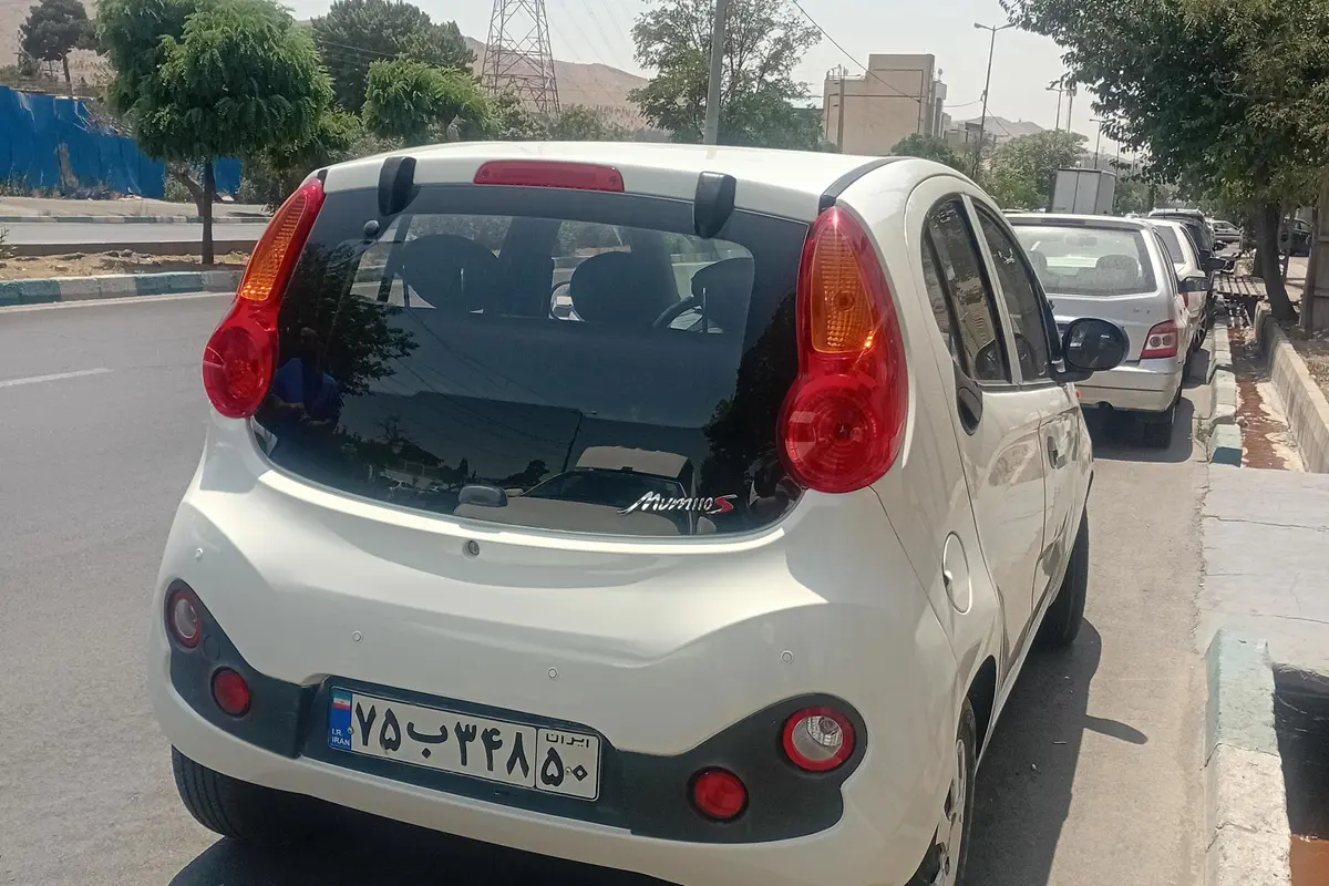 ام وی ام  110S