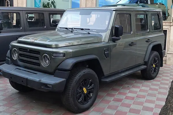 بی ای دبلیو (BAW)  212