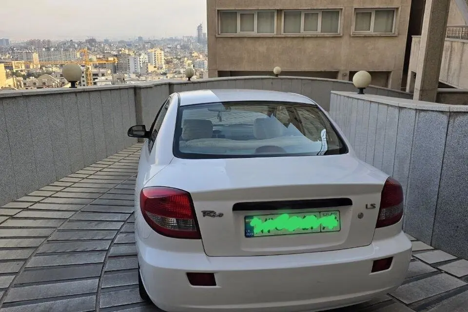کیا،  ریو (مونتاژ)