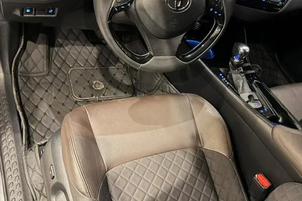 تویوتا  C-HR هیبرید