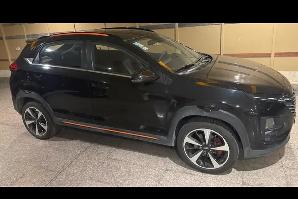 ام وی ام  X33 کراس