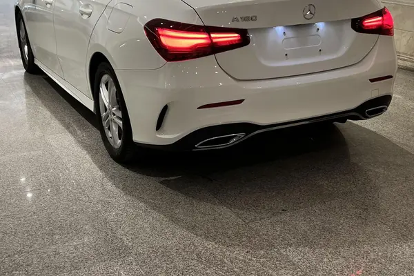 بنز، کلاس A سدان