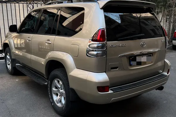 تویوتا، پرادو  چهار در