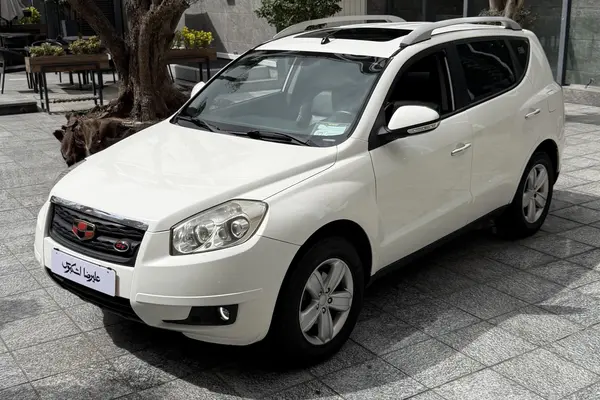 جیلی، امگرند X7