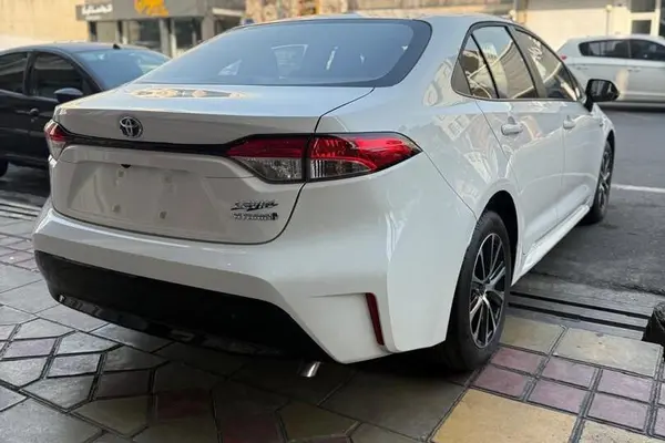 تویوتا، لوین هیبرید