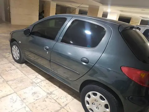 پژو، 206