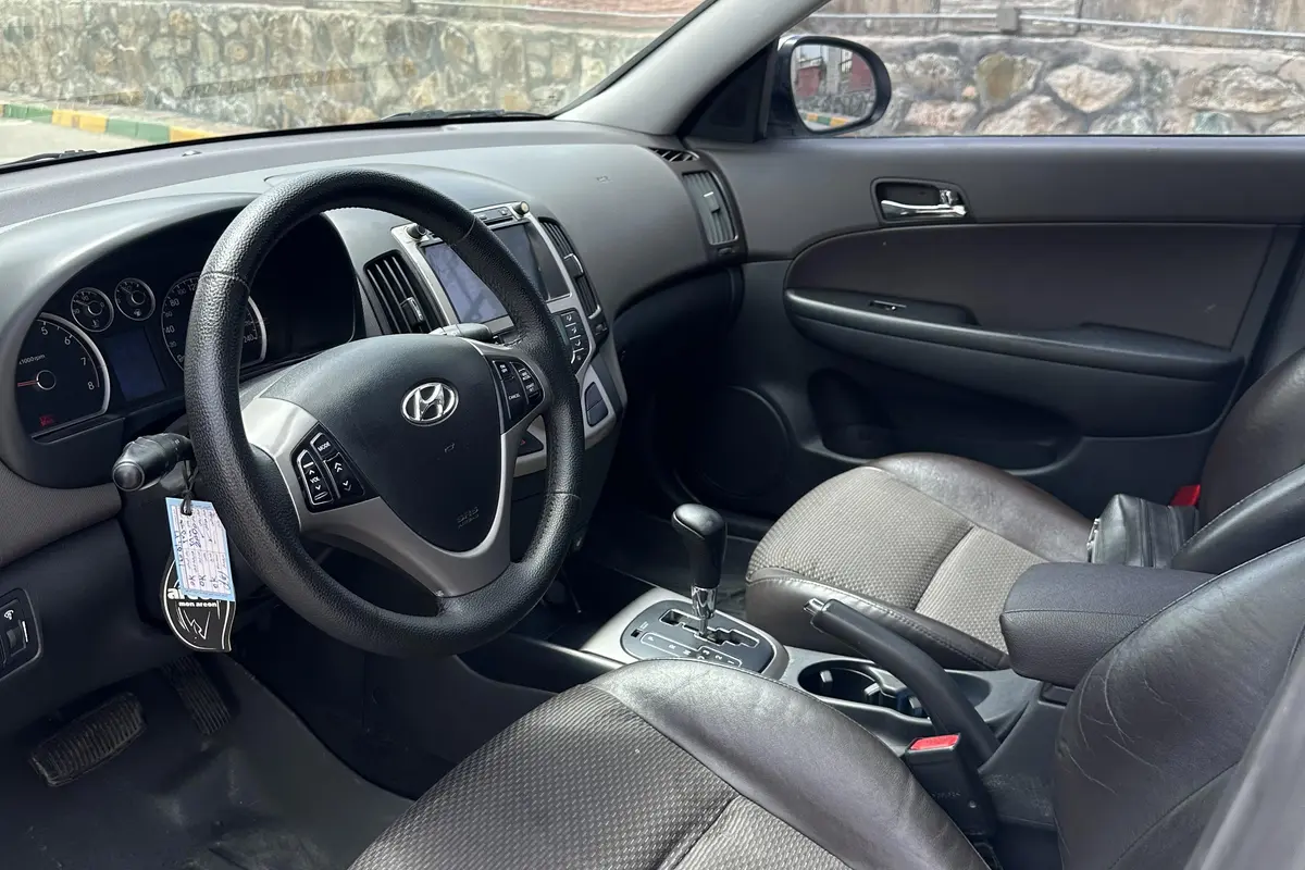 هیوندای،  i30