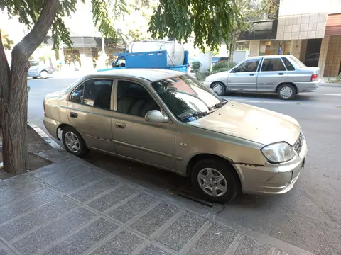 هیوندای، ورنا