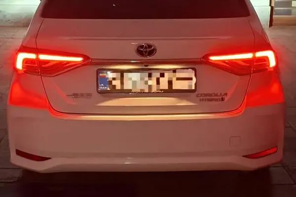 تویوتا، کرولا هیبرید