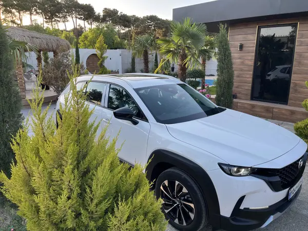 مزدا  CX-50