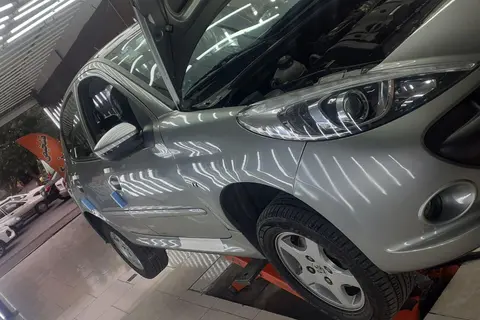 پژو، 207