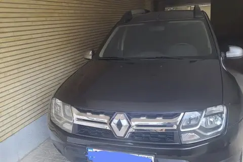 رنو، داستر
