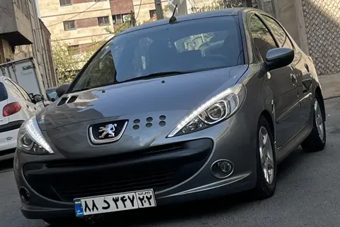 پژو، 207