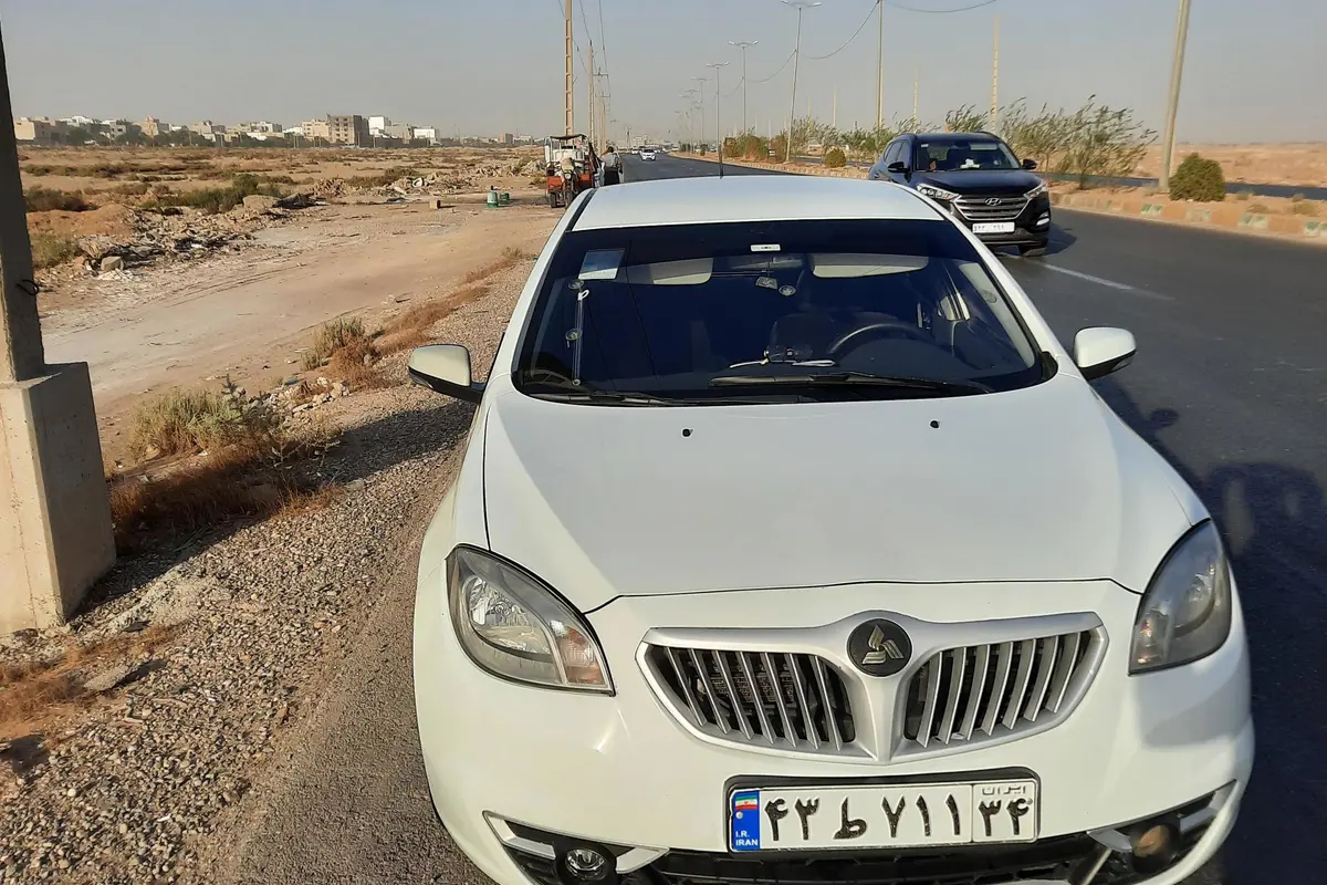 برلیانس،  H330