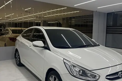هیوندای، اکسنت (مونتاژ)