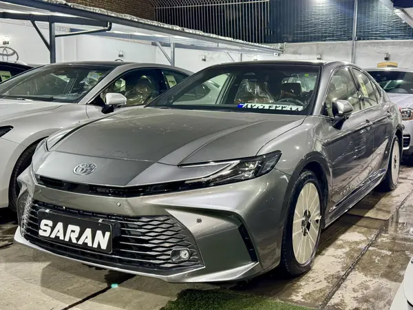 تویوتا، کمری هیبرید