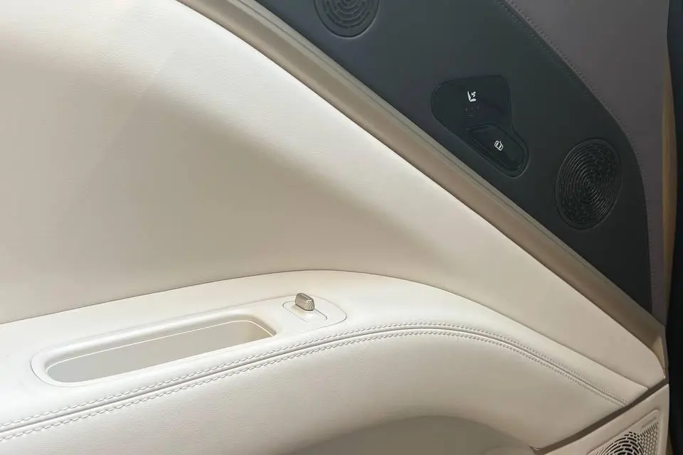 اوتار،  11EV