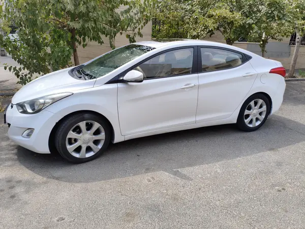 هیوندای، النترا