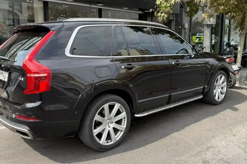 ولوو،  XC90