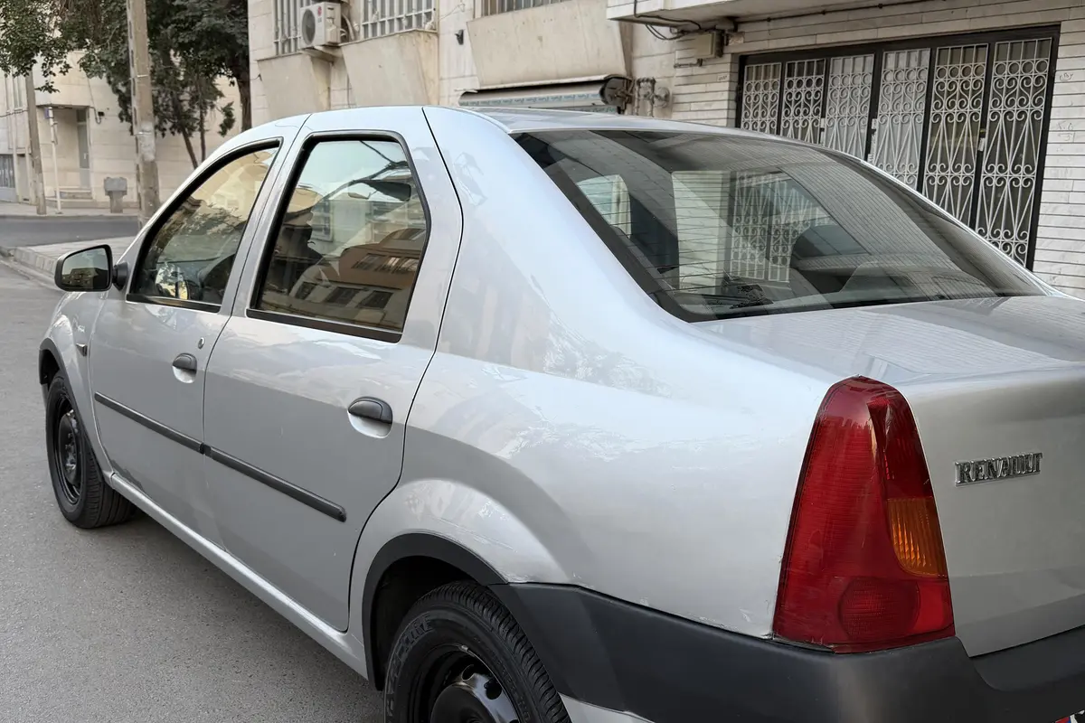 رنو،  تندر 90