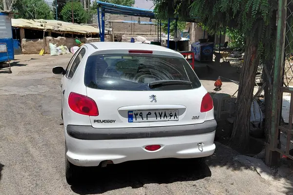 پژو  206
