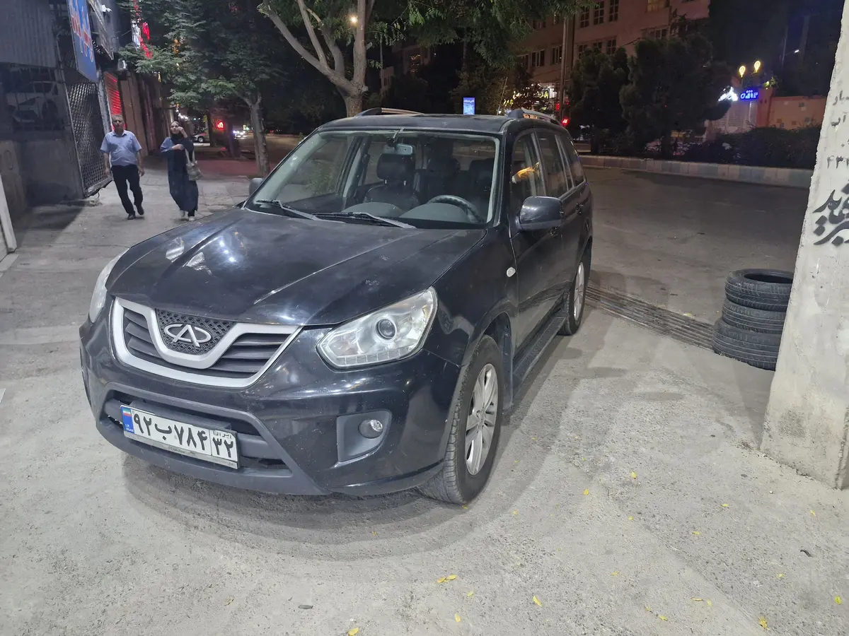 ام وی ام،  X33