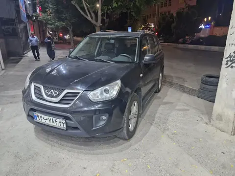 ام وی ام، X33
