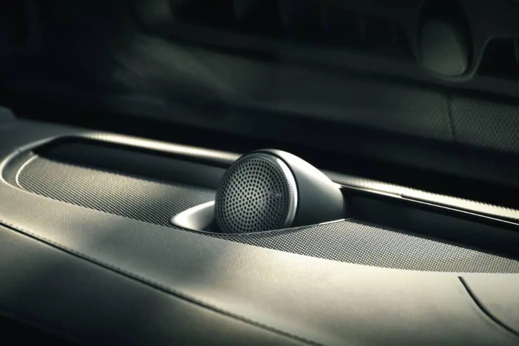 ولوو  XC90