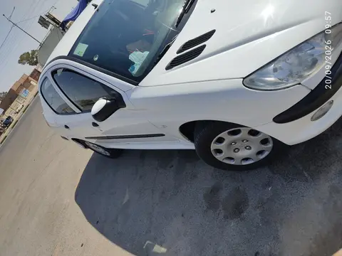 پژو، 206 SD