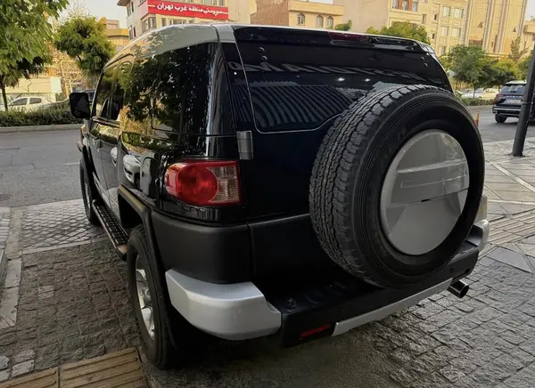 تویوتا، اف جی کروز