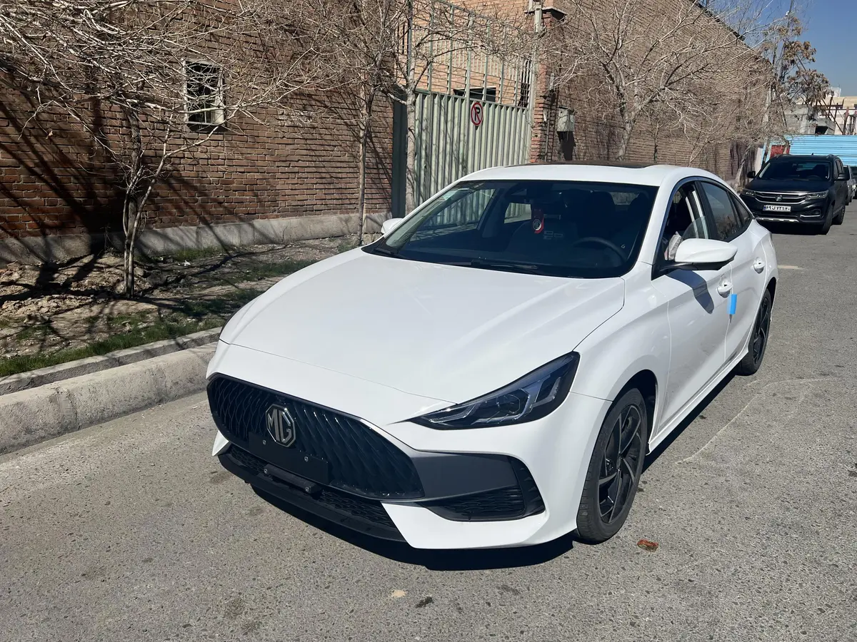 ام جی،  GT