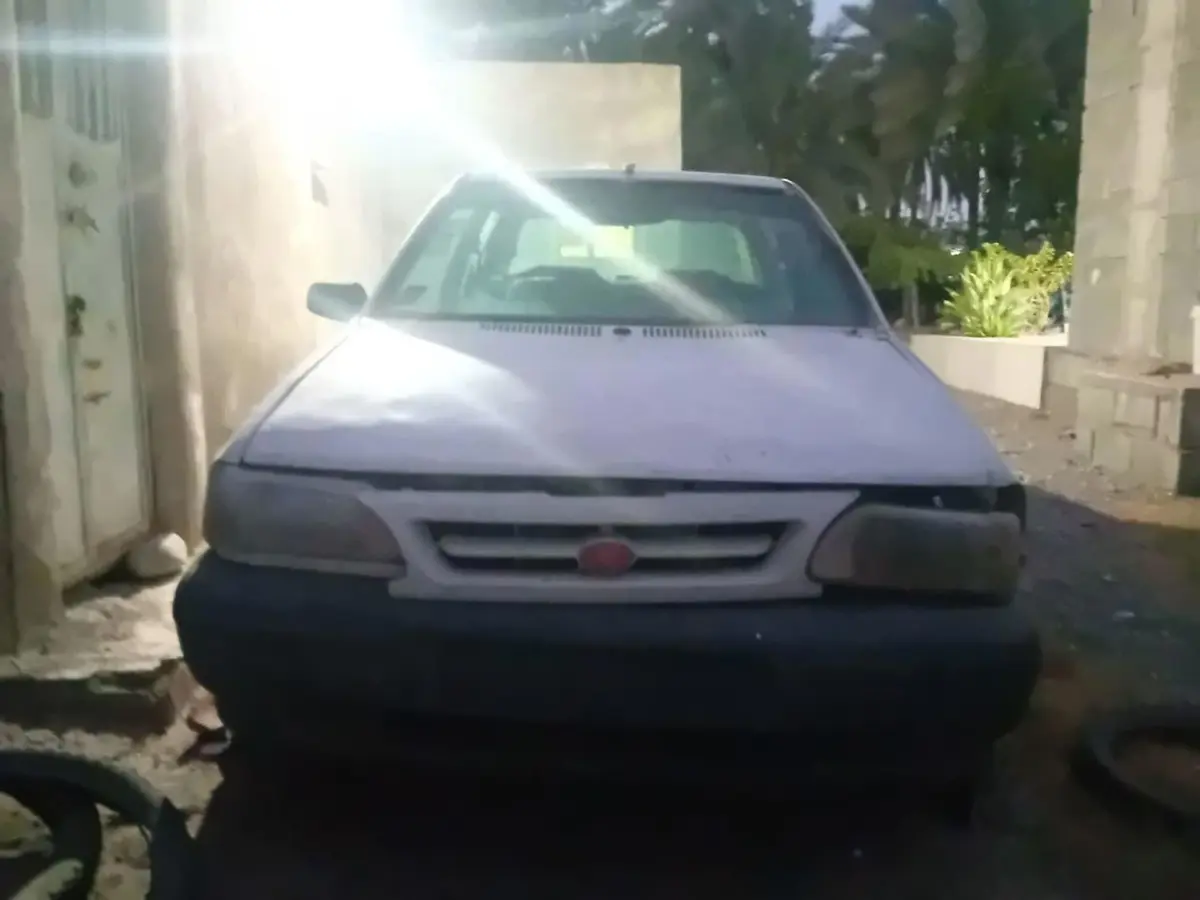 پراید،  صندوق دار