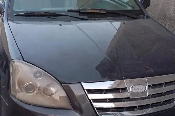 ام وی ام،  530