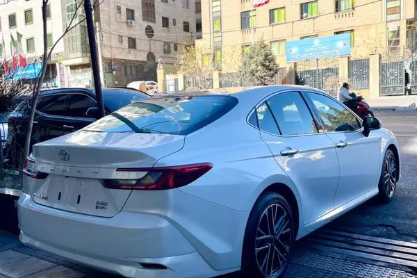 تویوتا، کمری هیبرید