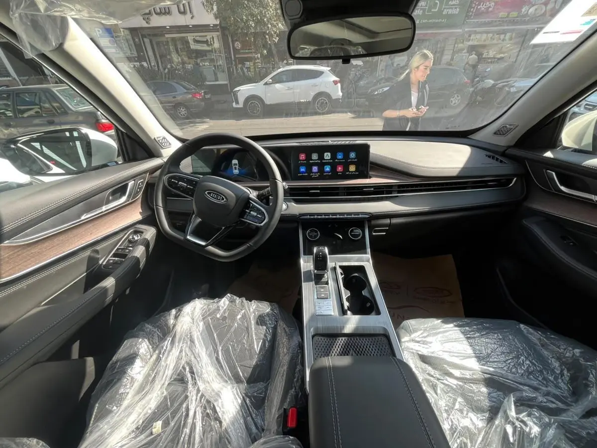 ام وی ام،  X77