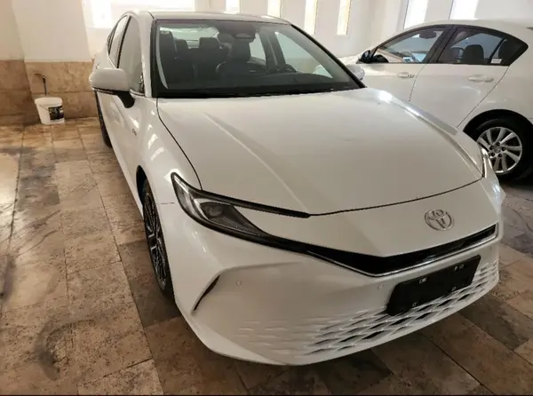 تویوتا، کمری هیبرید